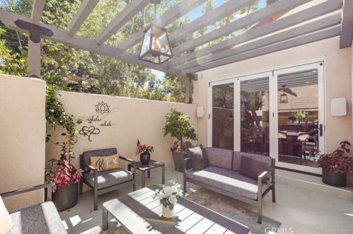 78 Bower Tree, Irvine CA  92603-0106 exterior