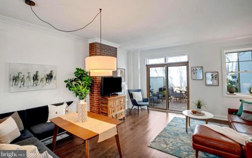 502 22nd St, Philadelphia PA 19146-1247 exterior