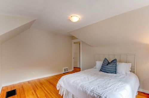 2209 2nd St, Saint Paul MN  55110-3204 exterior