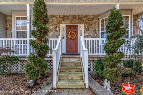 400 Commonwealth Blvd, Lakehurst, NJ 08759-5665