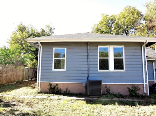3605 Travis Ave, Fort Worth TX  76110-5230 exterior