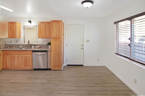 84495 Nukea St, Nanakuli, HI 96792-1872