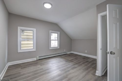 49 Sassafras St, Paterson NJ 07524-1733 exterior