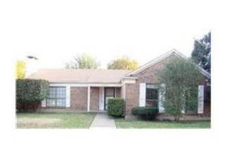 802 Melissa Ln, Garland TX  75040-4764 exterior