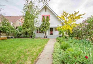 1424 Lincoln St, Spokane WA  99201-2510 exterior