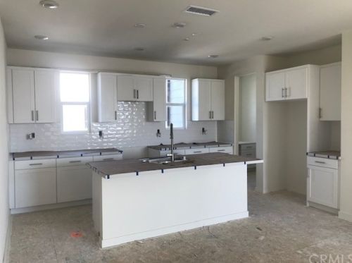 2961 Lincoln Ave, Anaheim CA  92801-6257 exterior