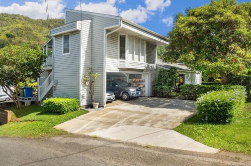 2752 Kalihi St, Honolulu HI  96819-2845 exterior