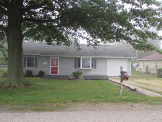 208 14th St, Georgetown, IL 61846-1127