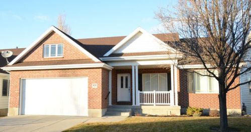 102 Centerville Commons Way, Centerville, UT 84014-2224