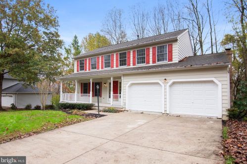 6320 Departed Sunset Ln, Columbia, MD 21044-6009