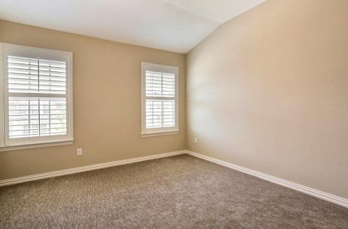 7814 Liverpool Ln, Irving TX 75063-3506 exterior