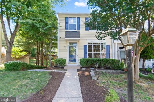 11648 Rumford Ct, Woodbridge, VA 22192-7428