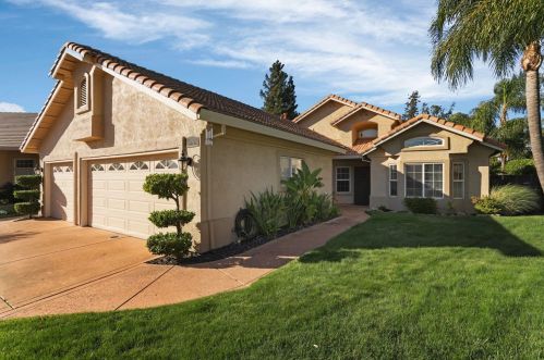 74 Elderica Way, Lodi, CA 95242-8305
