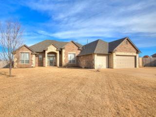 44 Cypress St, Piedmont, OK 73078-9441