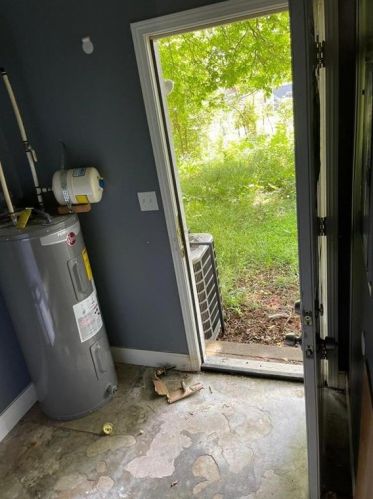 800 Metropolitan Pkwy, Atlanta GA  30310-2802 exterior