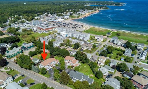 3 Church St, York, ME 03909-6504