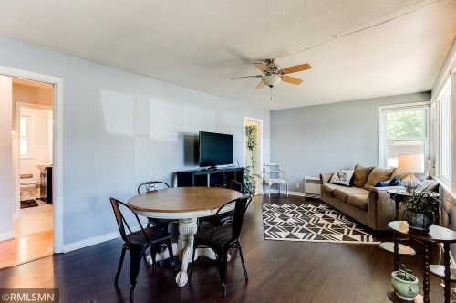 8 2nd St, Minnetrista, MN 55387