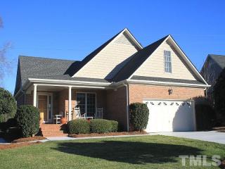 222 Beauregard Ln, Mebane, NC 27302-8374