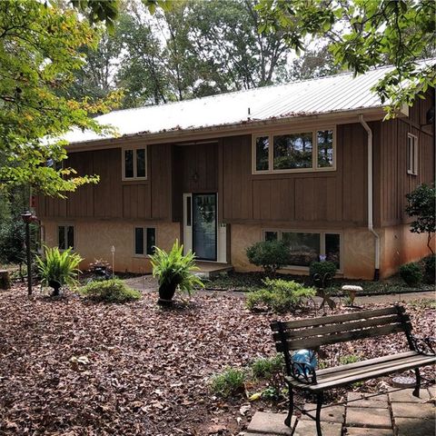 1903 Maw Brg Rd, Central SC  29630-9046 exterior