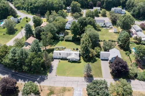 32 Candlewick Ln, Kensington, CT 06037-1802