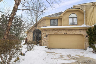8550 Thistlewood Ct, Oak Brook, IL 60561-8404