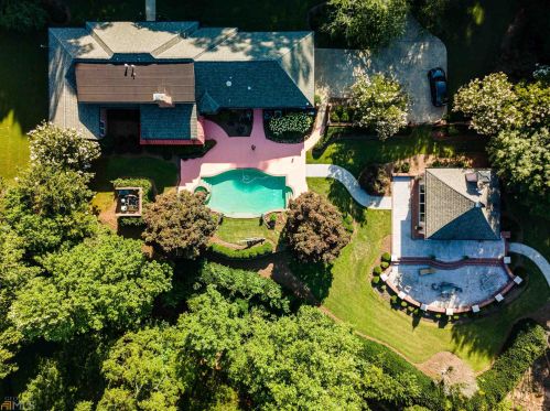620 Country Club Rd, Lagrange, GA 30240-1007