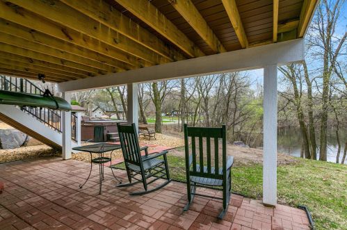 4305 Dunrovin Ln, Saint Paul MN 55123-1727 exterior