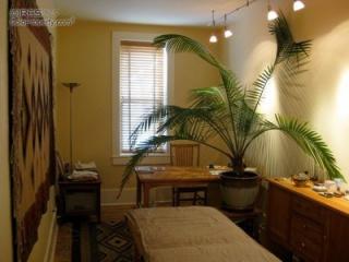 1723 Canyon Blvd, Boulder, CO 80302-5512