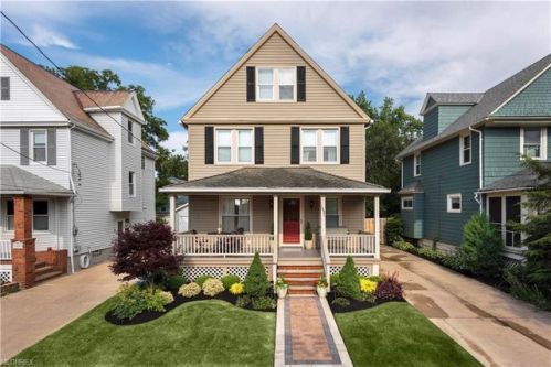 1437 Rockway Ave, Cleveland, OH 44107-3418