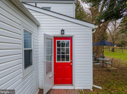 15 Delaware Ave, Trenton NJ  08628-2002 exterior