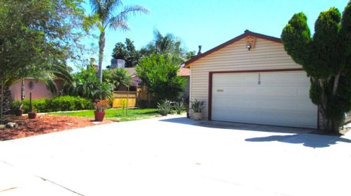 110 20th St, Tracy, CA 95376-2727