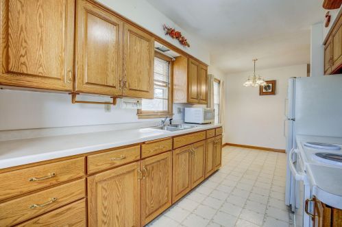 428 27th Ave, Saint Cloud, MN 56303-3744