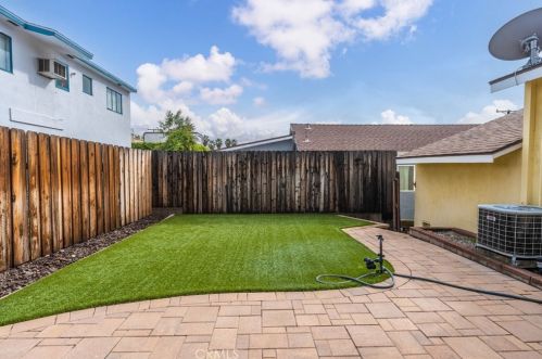 3637 1st Ave, Glendale CA  91214-2429 exterior