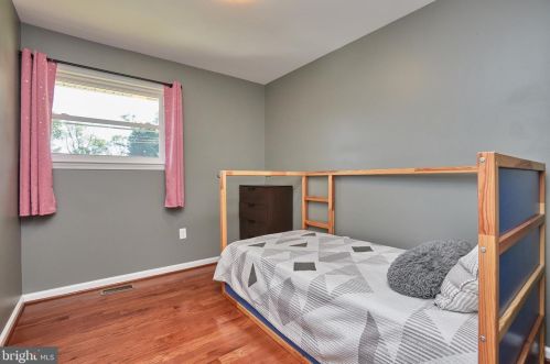 1007 Venice Dr, Silver Spring MD 20904-2065 exterior