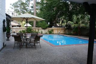 6215 Jadecrest Dr, Spring TX  77389-3675 exterior