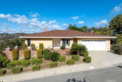 2625 Sleepy Hollow Pl, Glendale, CA 91206-4700