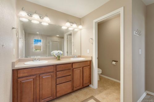 25982 Geddes Cir, Aurora CO exterior