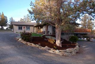 3521 Knob Hill Way, Prineville OR  97754-9012 exterior