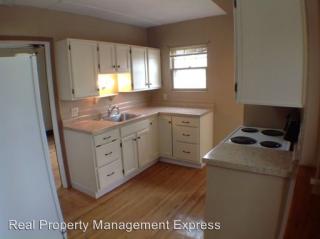 315 30th St, Sioux Falls SD  57105-3803 exterior