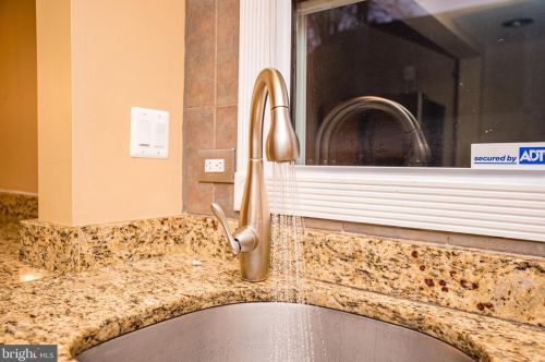 2614 Urbana Dr, Silver Spring MD 20906-5032 exterior