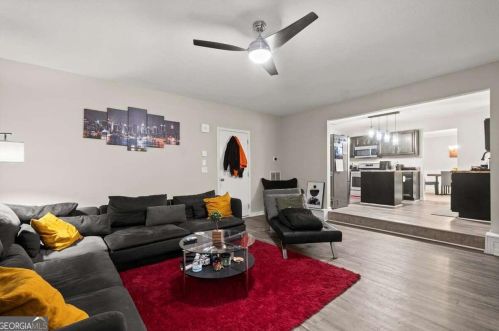 2875 Chilhowee Dr, Atlanta GA  30331-9446 exterior