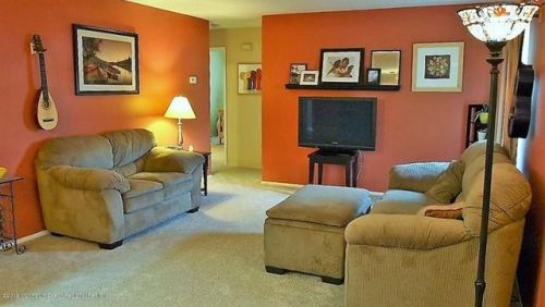 709 Zlotkin Cir, East Freehold, NJ 07728-4366