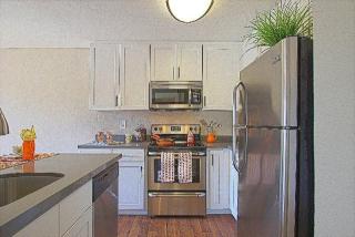 2939 Unicornio St, Carlsbad CA  92009-4435 exterior