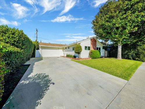 5461 Cynthia Cir, Cypress, CA 90630-4522