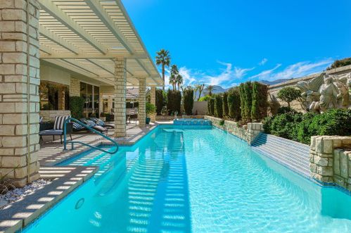 50 Mayfair Dr, Rancho Mirage, CA 92270-2562