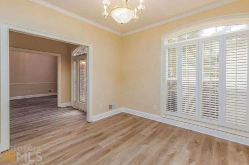 35 Rutherford Pl, Social Circle, GA 30025-4935