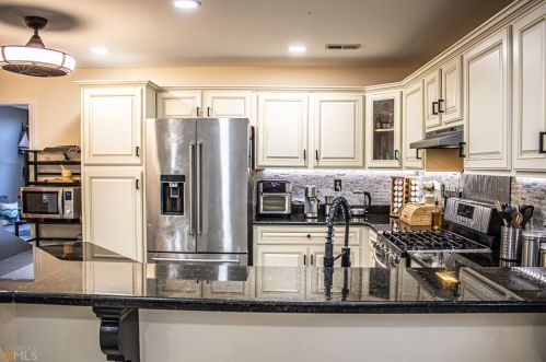 58 Overlook Heights Way, Stockbridge GA  30281-6014 exterior