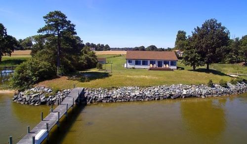 252 Potomac Overlook Ln, Lottsburg, VA 22511-2507