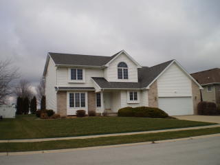 1646 Longberry Ln, Bourbonnais, IL 60914-4584