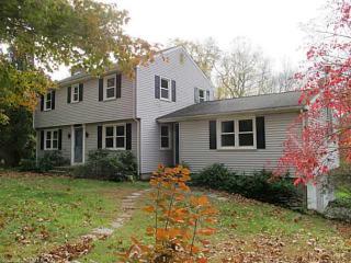426 St, Hebron CT  06248-1257 exterior